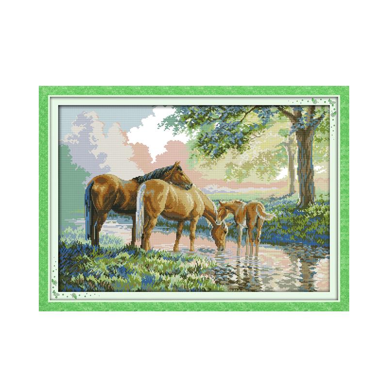 Embroidery X Pattern - 喜び日曜日クロスステッチキット刻印馬家族パターン 14CT 11CT印刷クロスステッチキットハンドメイドの刺繍裁縫セット