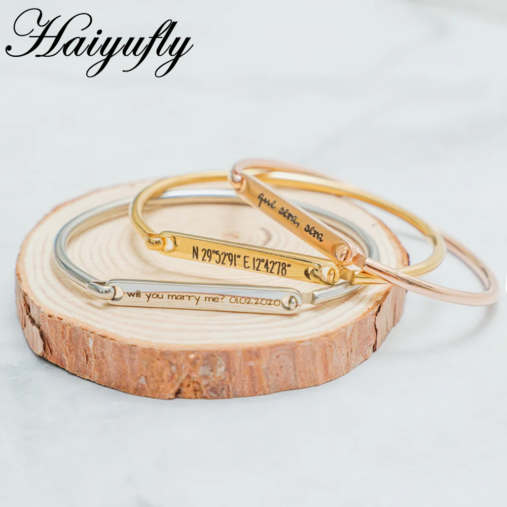 Haiyufly 彫刻名馬蹄ブレスレットステンレス鋼パーソナ - Embroidery Alphabet のレビューと価格