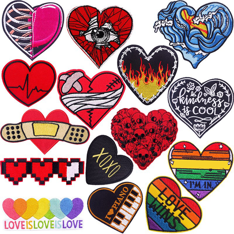 デザイナーパンクラブハートアイロン縫製刺繍バッジパッチ DI - Embroidery Design Love のレビューと価格