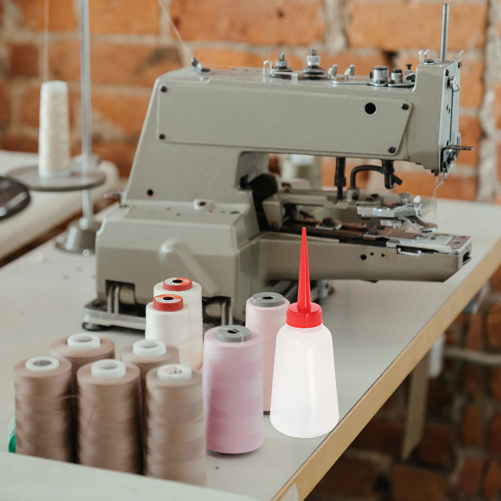 5個入りミシン用オイルボトル プラスチック製 透明 長い注ぎ - Embroidery Tools のレビューと価格